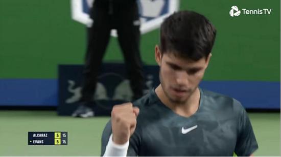 邮报：前裁判库特量刑延期，此前他曾承认制作儿童不良影像